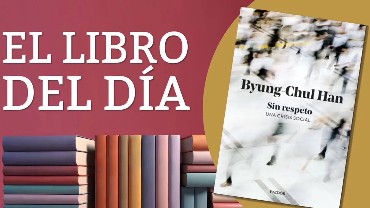 Portada del libro Sin respeto sobre fondo rojo junto a una pila de libros ordenados por colores.