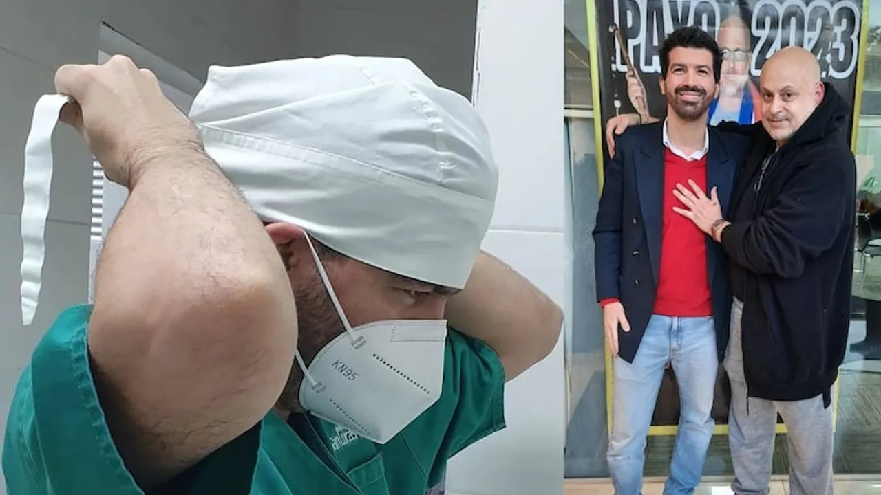 Médico con cofia y mascarilla a la izquierda y dos hombres posando de pie en una oficina a la derecha.