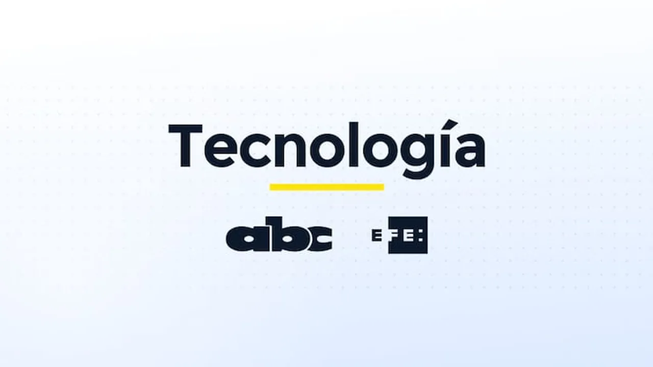 Letrero con la palabra Tecnología en fondo blanco sobre los logotipos institucionales de prensa.